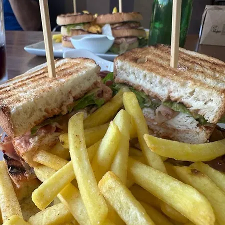 Sunny Paradise Ll Hotel