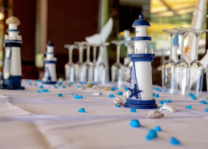 Sunny Paradise Ll Хотел 3*